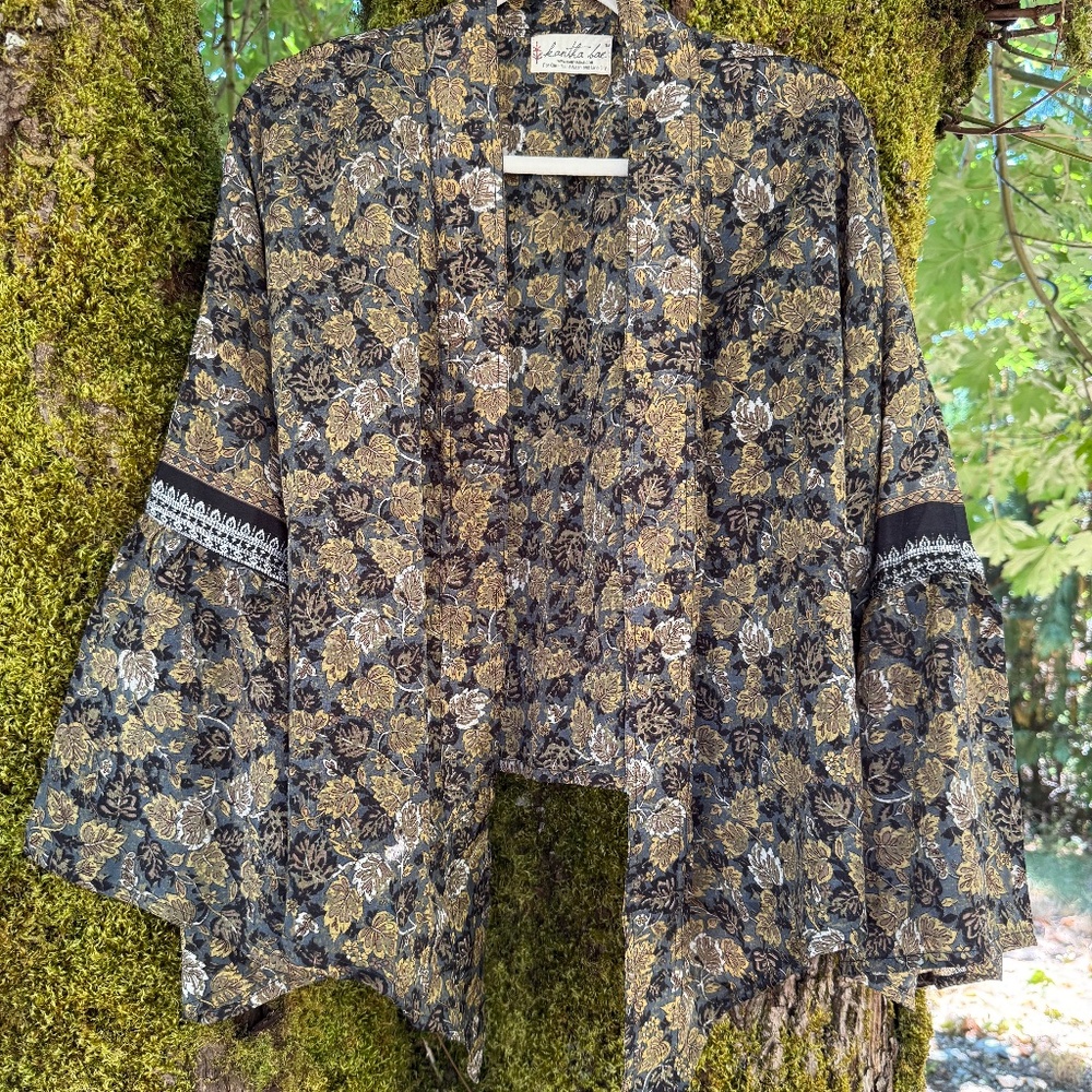 Kantha Bae Silk Shrug